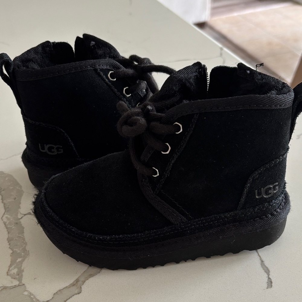 UGG Kids Black Suede Lace-Up Ankle Boots with Shearling